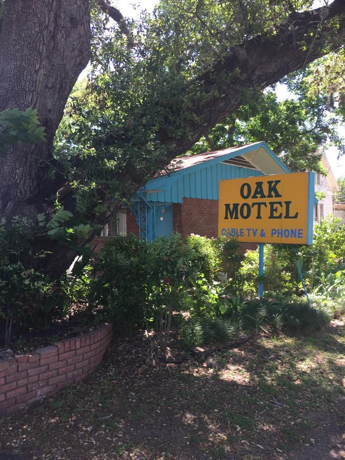 The Oak Motel La Grange Extérieur photo